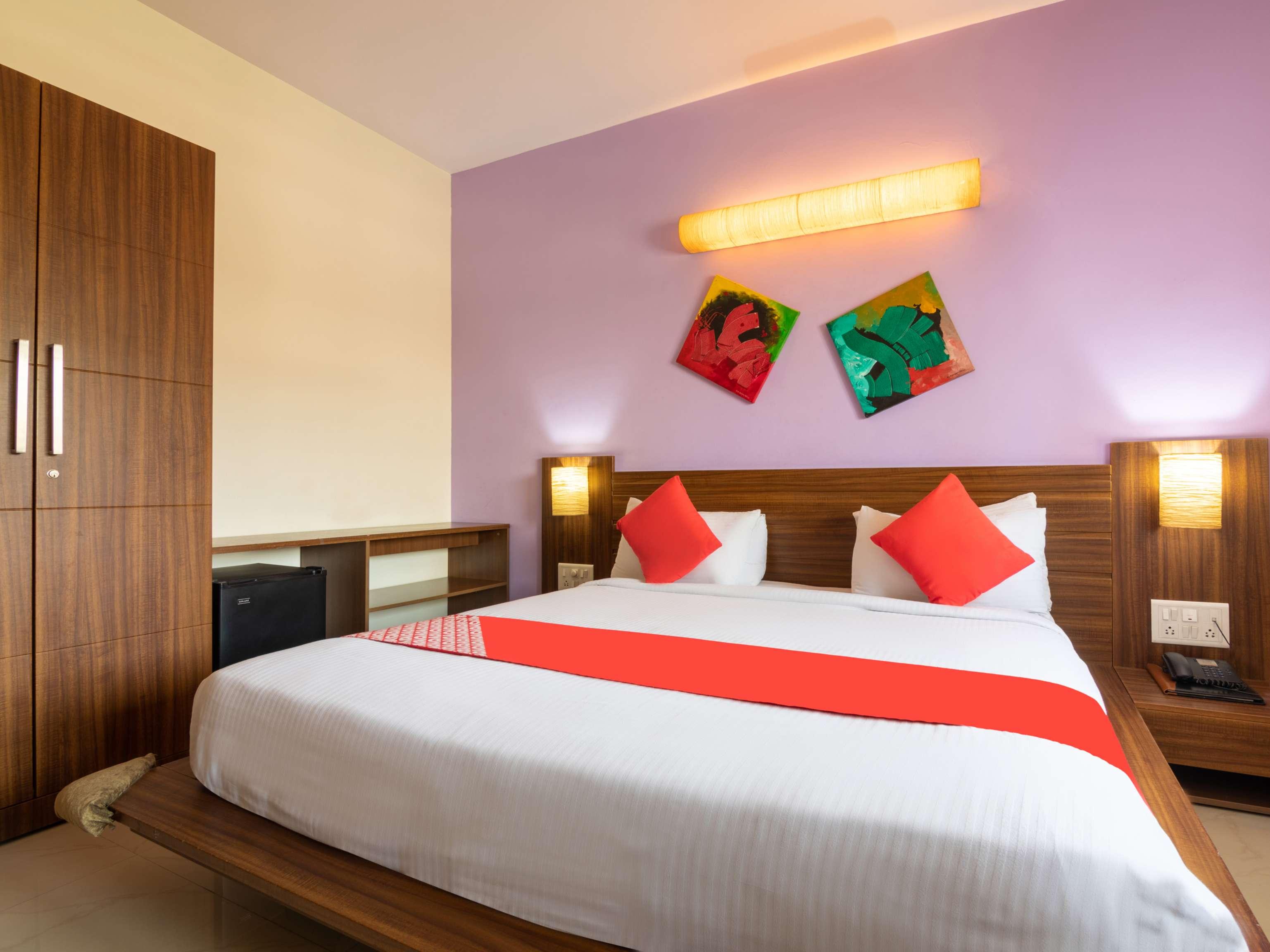 Capital O 14972 Hotel Ekaa Bangalore Bagian luar foto