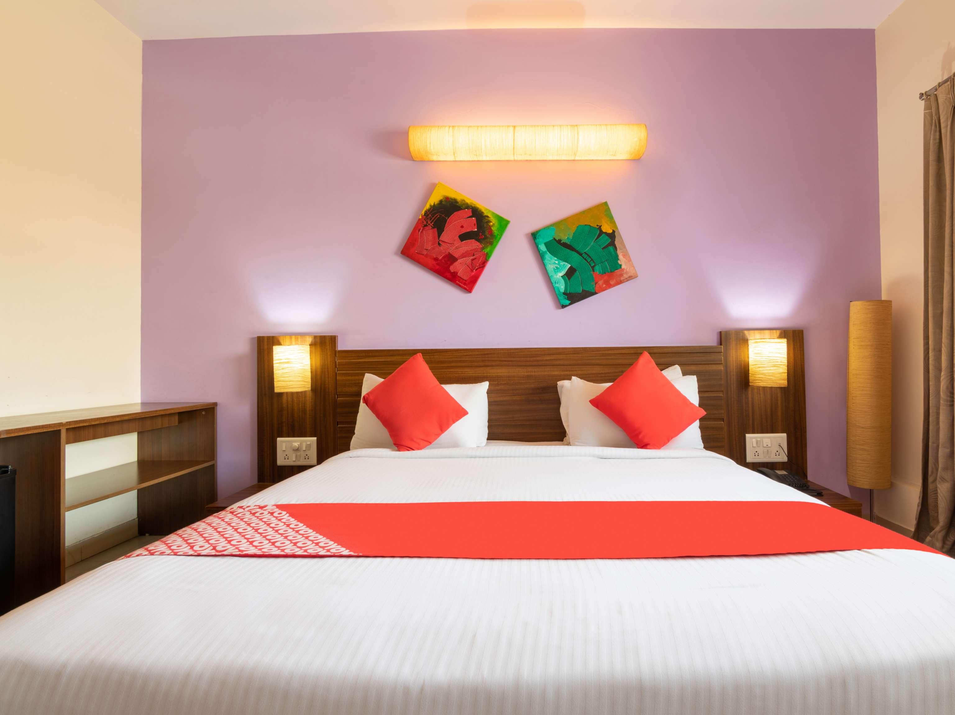 Capital O 14972 Hotel Ekaa Bangalore Bagian luar foto