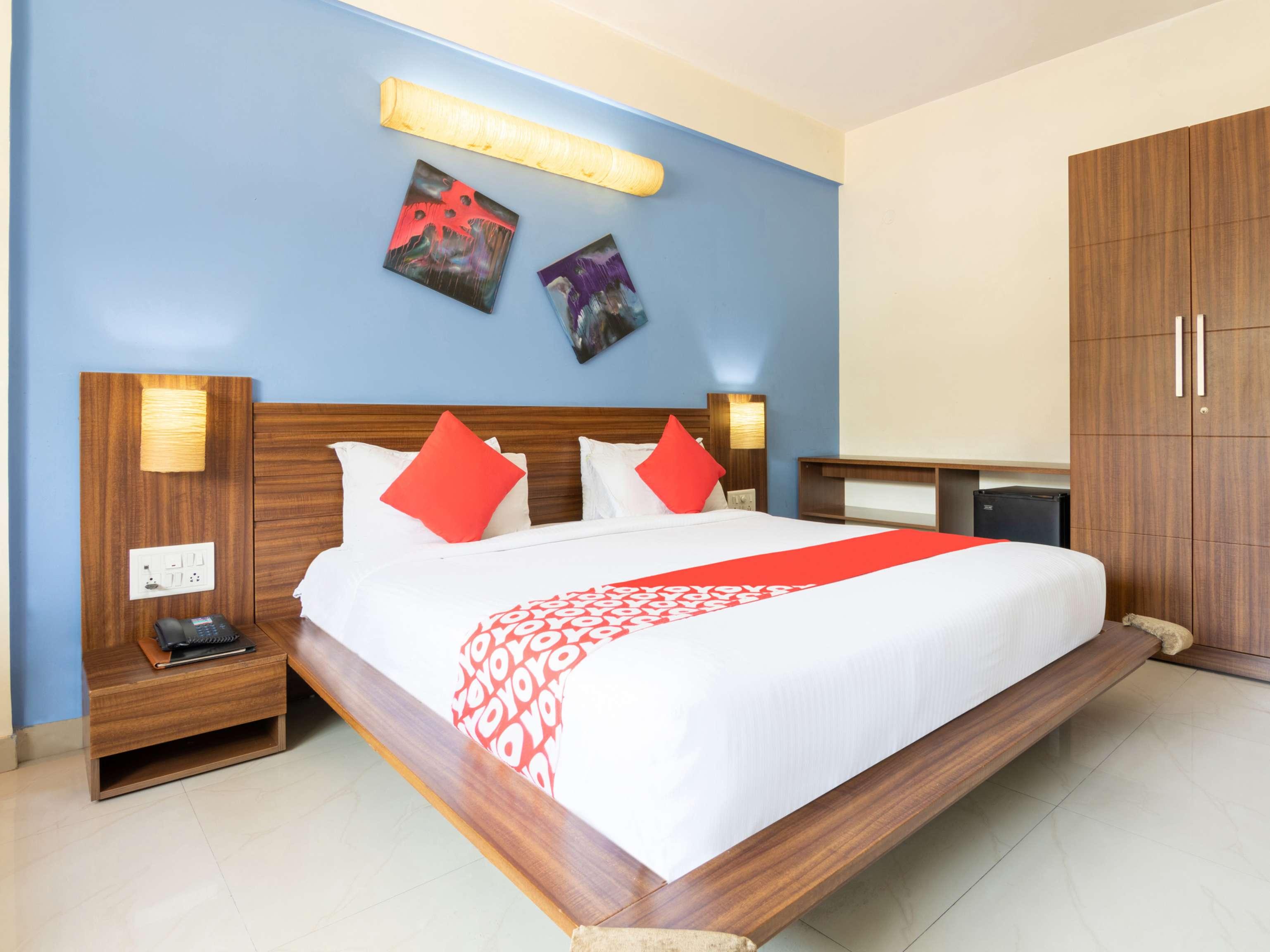 Capital O 14972 Hotel Ekaa Bangalore Bagian luar foto