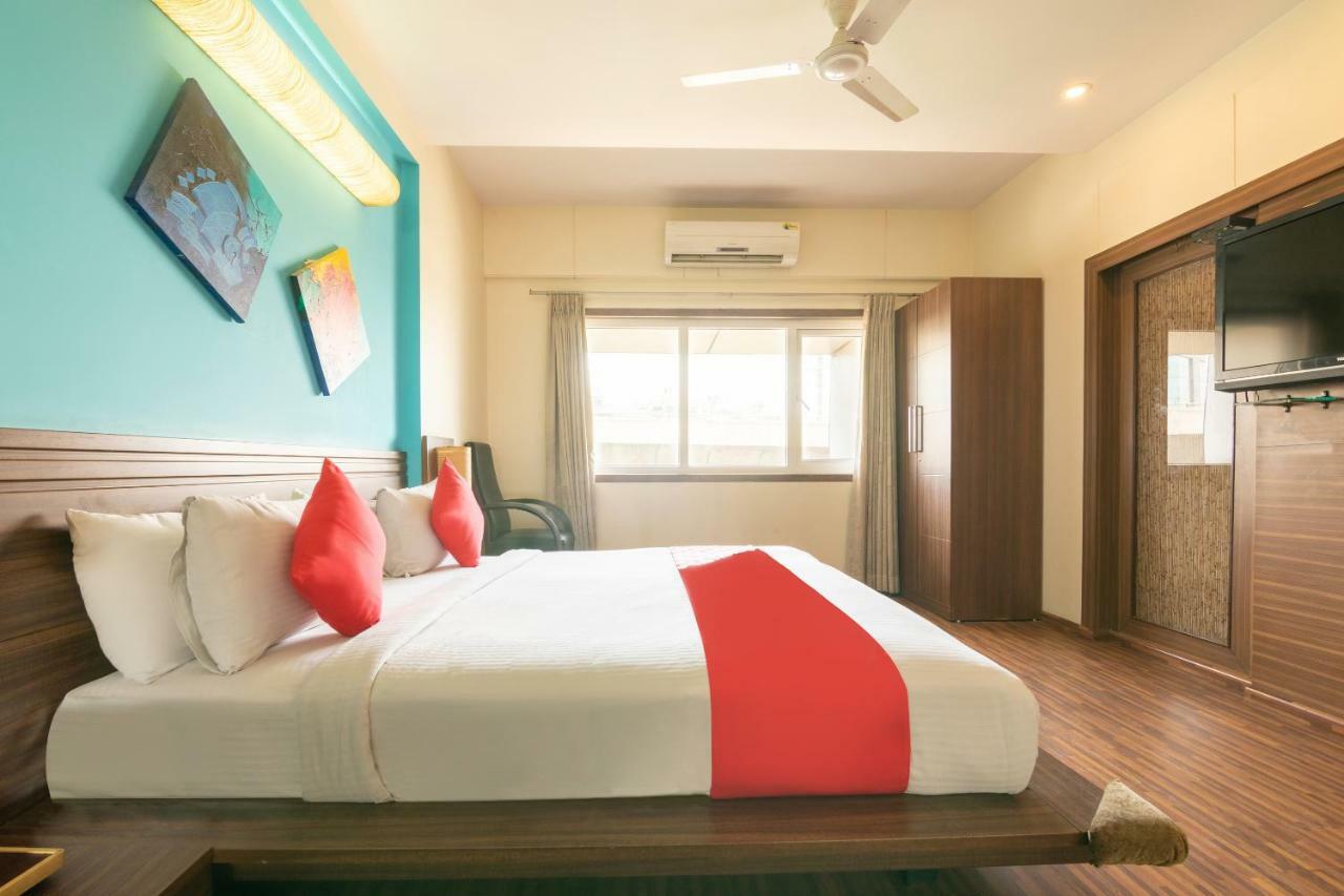 Capital O 14972 Hotel Ekaa Bangalore Bagian luar foto